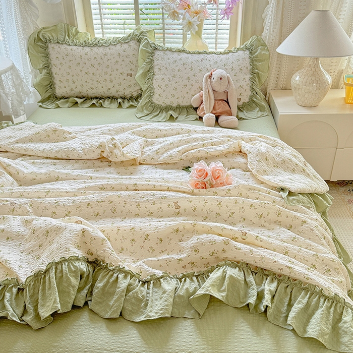 91家纺网 家纺一手货源 找家纺 韩约家纺 2026春夏新款泡芙棉床单款夏被夏凉被空调被四件套 绿意