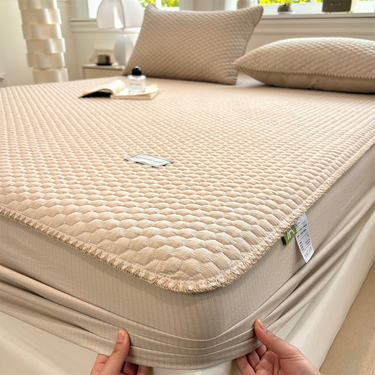 91家纺网 家纺一手货源 找家纺 （总）居眠 2026新款贝壳边纯色夹棉床笠