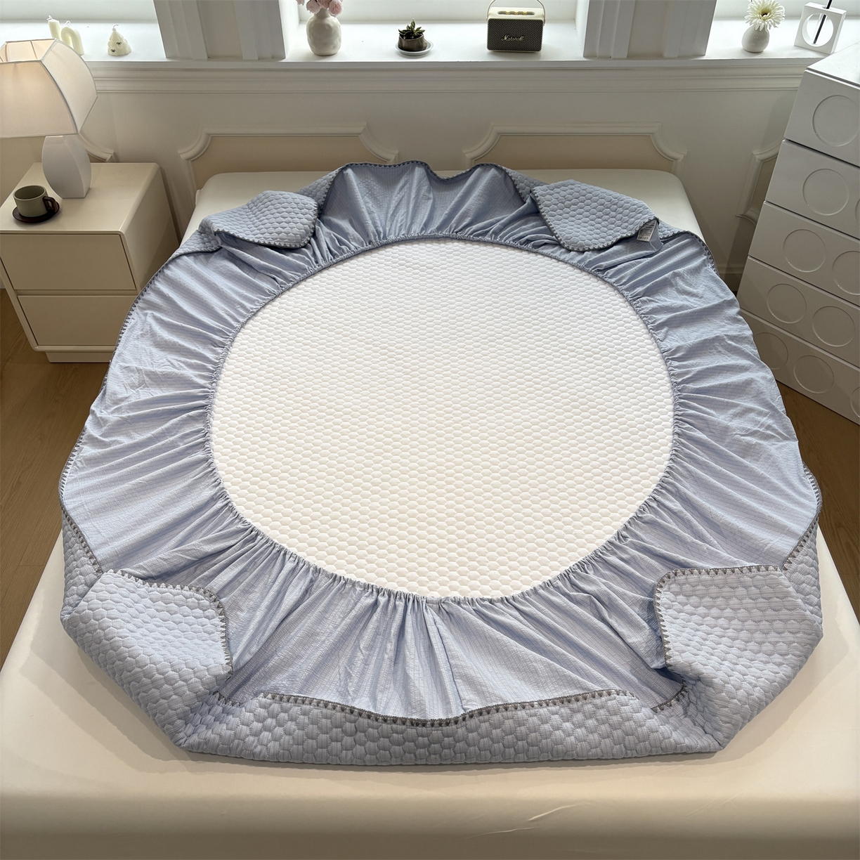 91家纺网 家纺一手货源 找家纺 居眠 2026新款贝壳边纯色夹棉床笠 贝壳边-月光蓝