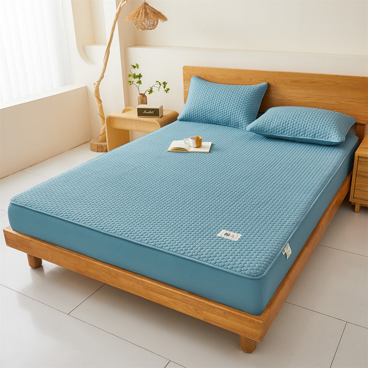 91家纺网 家纺一手货源 找家纺 居眠 2026新款蜂巢-防水夹棉棉花床笠 蜂巢-蓝