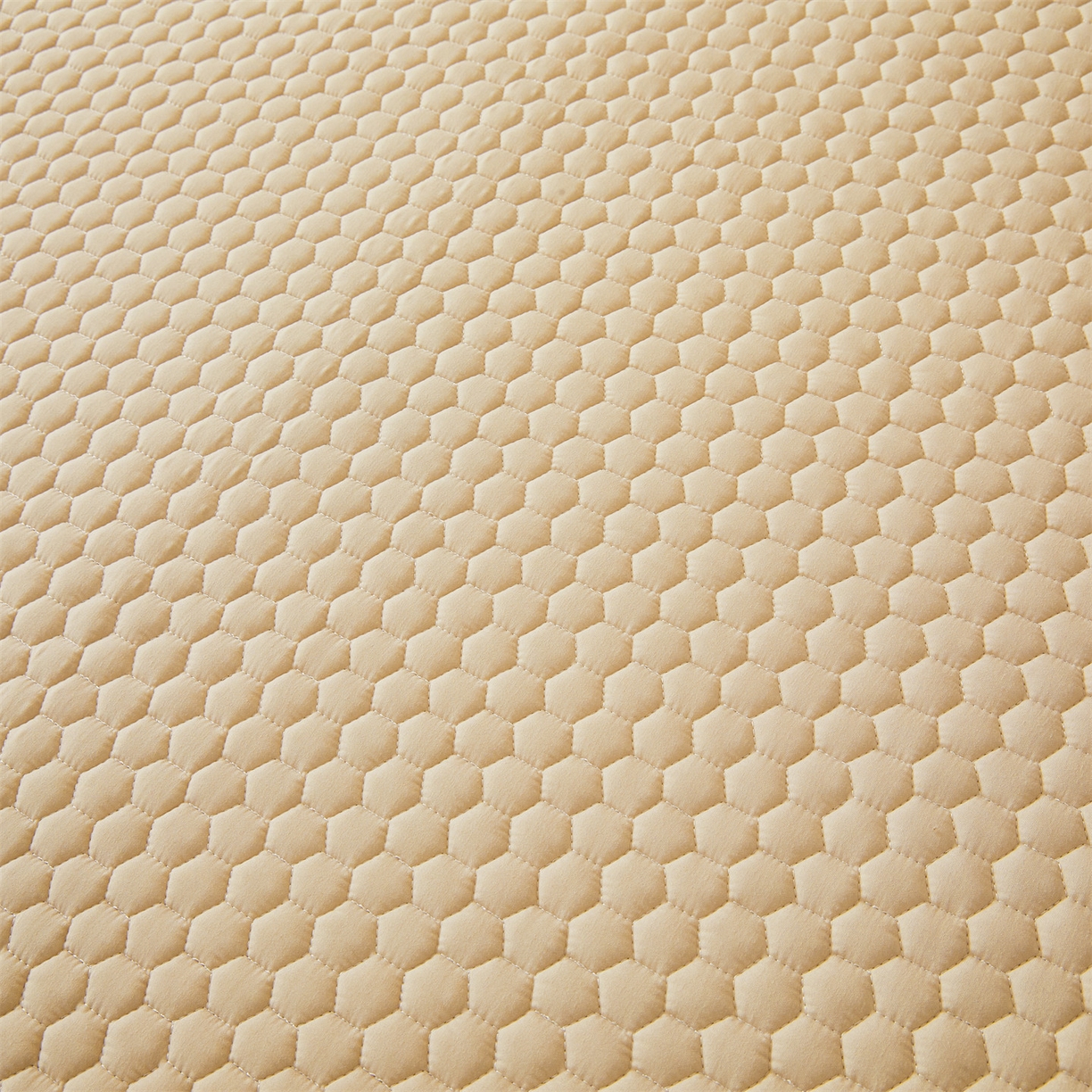 91家纺网 家纺一手货源 找家纺 居眠 2026新款蜂巢-防水夹棉棉花床笠 蜂巢-卡