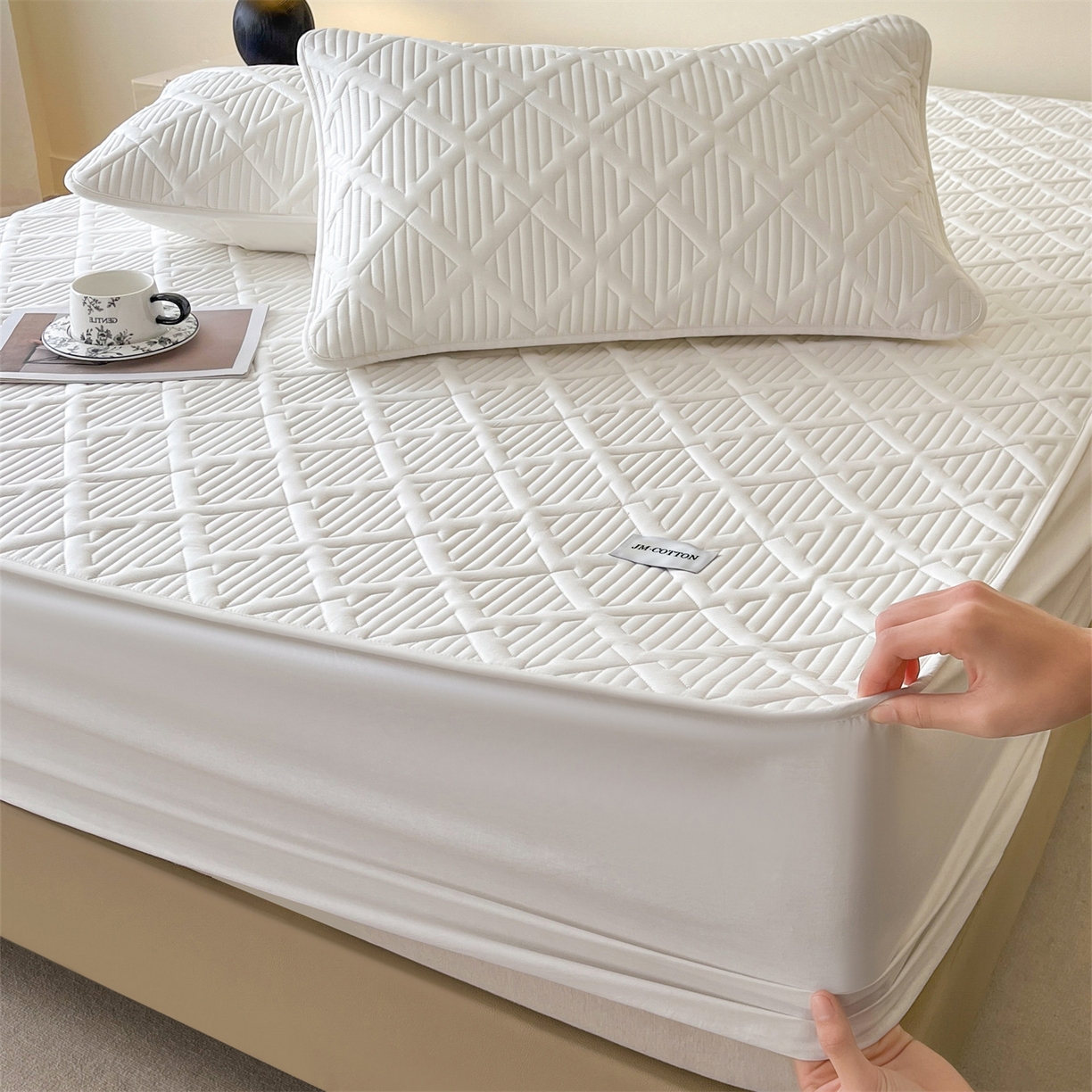 91家纺网 家纺一手货源 找家纺 居眠 2026新款时光-100%全棉夹棉棉花床笠 时光-白