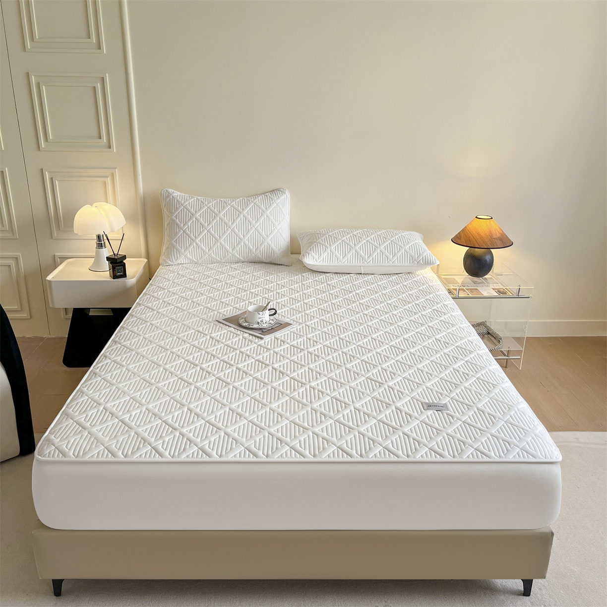 91家纺网 家纺一手货源 找家纺 居眠 2026新款时光-100%全棉夹棉棉花床笠 时光-白