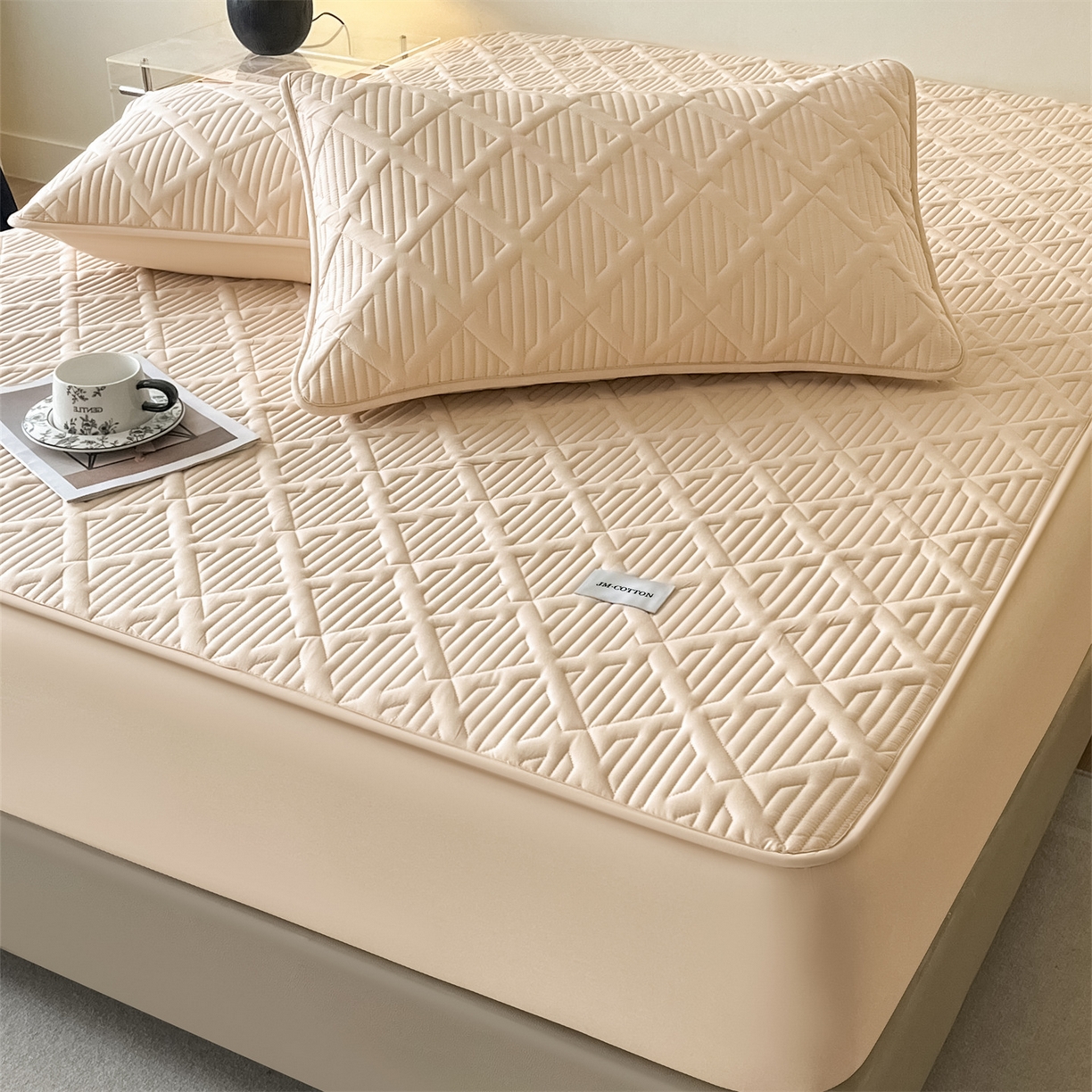 91家纺网 家纺一手货源 找家纺 居眠 2026新款时光-100%全棉夹棉棉花床笠 时光-卡