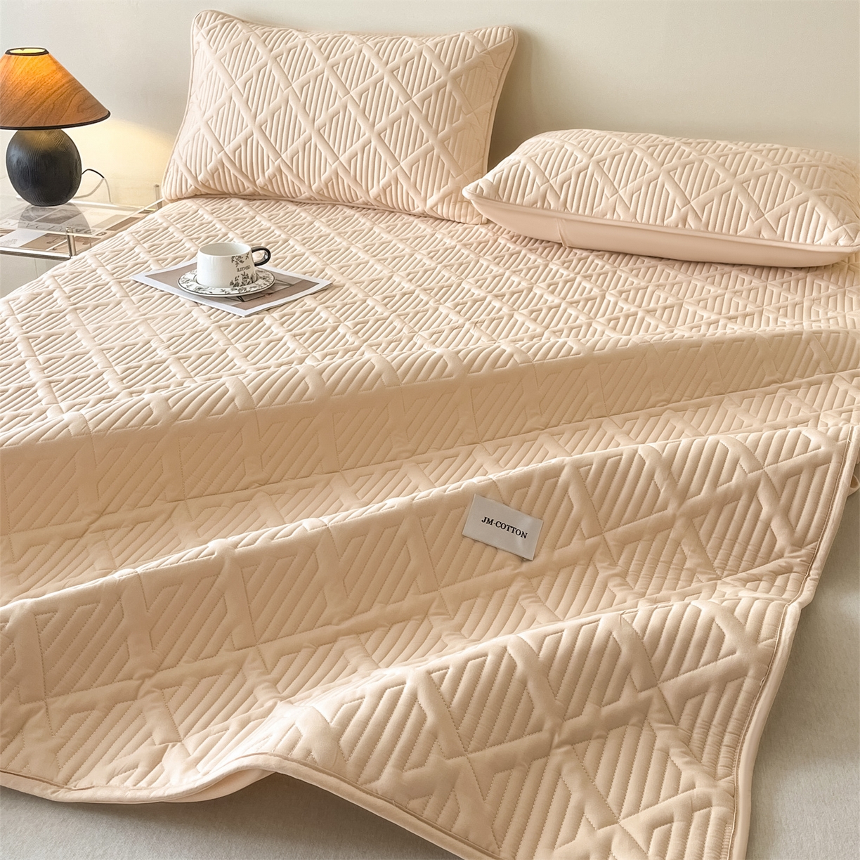 91家纺网 家纺一手货源 找家纺 居眠 2026新款时光-100%全棉夹棉棉花床笠 时光-卡