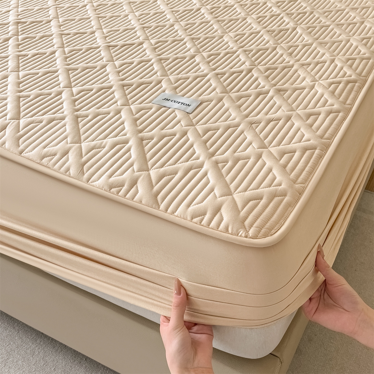 91家纺网 家纺一手货源 找家纺 居眠 2026新款时光-100%全棉夹棉棉花床笠 时光-卡