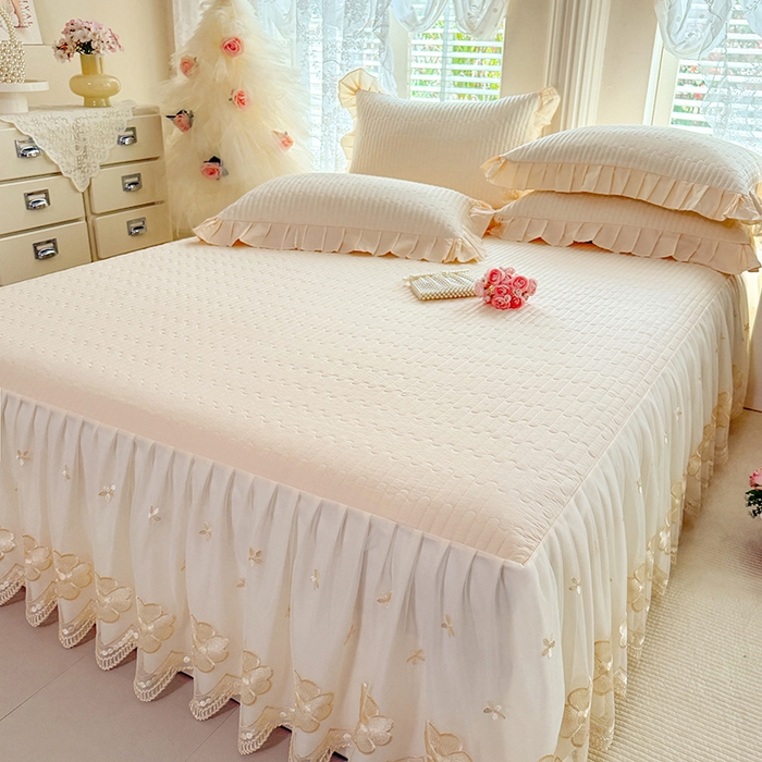 91家纺网 家纺一手货源 找家纺 （总）花香四季家纺 2026新款全棉夹棉绗缝床裙三件套纯棉纯色蕾丝公主风床裙单件-蕾丝小姐