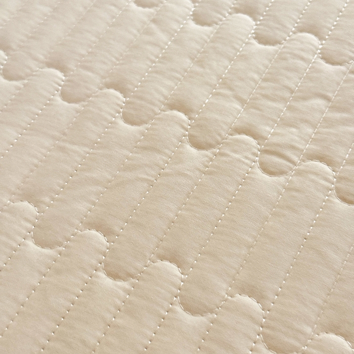 91家纺网 家纺一手货源 找家纺 花香四季家纺 2026新款全棉夹棉绗缝床裙三件套纯棉纯色蕾丝公主风床裙单件-蕾丝小姐 蕾丝小姐-奶油米