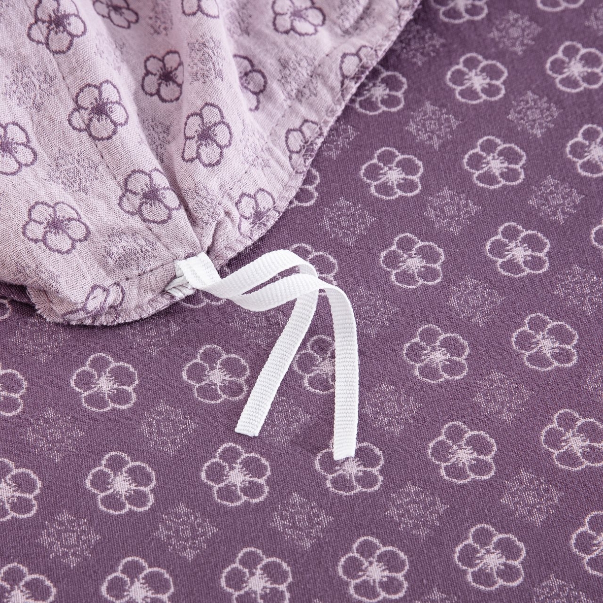 91家纺网 家纺一手货源 找家纺 仰望棉麻双层纱供应链 2026新款织语全棉纯棉色织提花双层纱纽扣款四件套 织语-紫