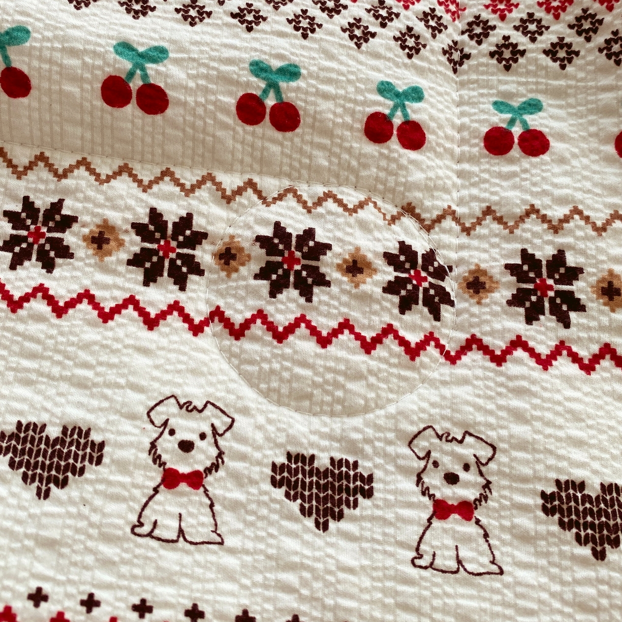 91家纺网 家纺一手货源 找家纺 莱米家纺 2026新款云感泡泡双层纱手包边夏被夏凉被空调被床盖四件套 费尔岛-咖