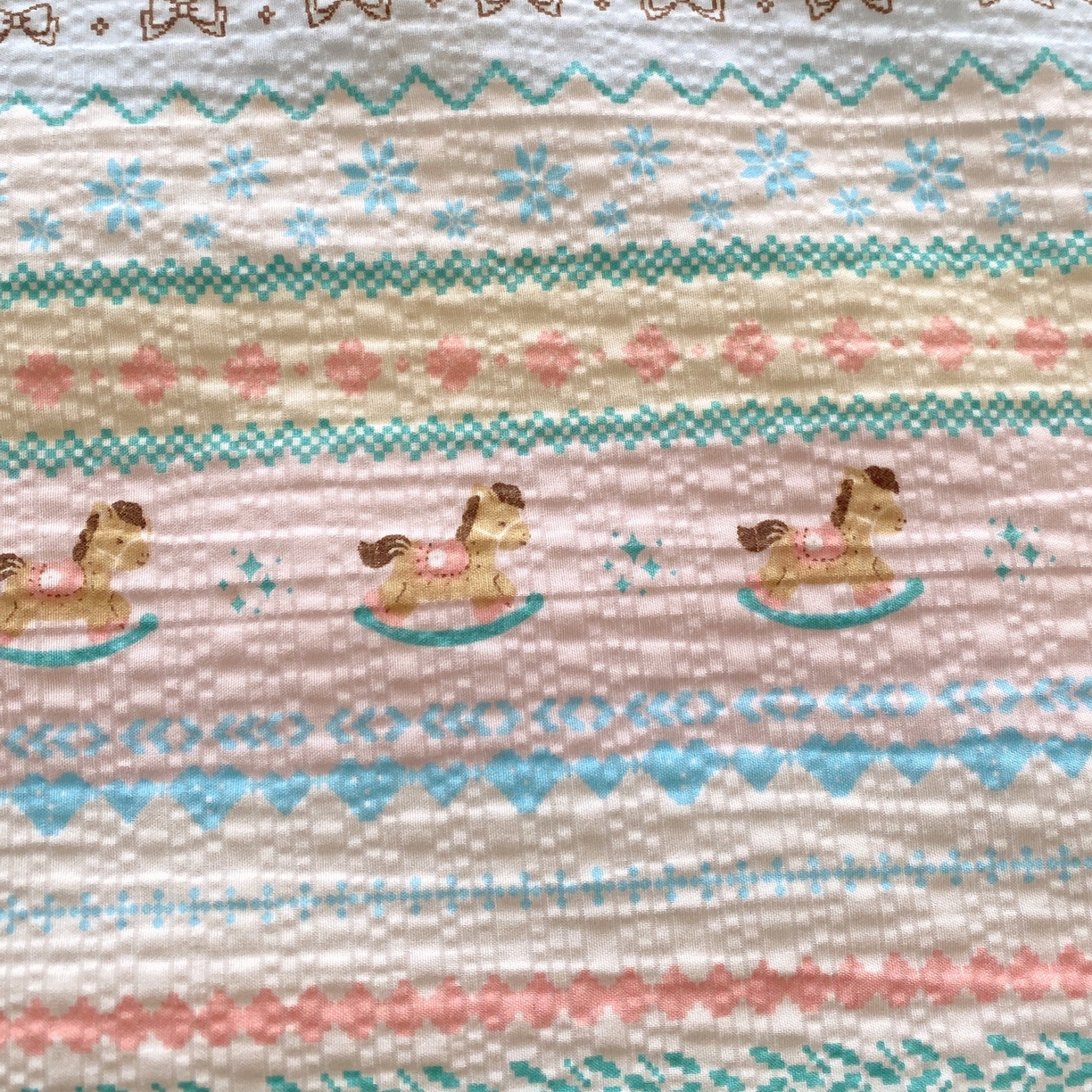 91家纺网 家纺一手货源 找家纺 莱米家纺 2026新款云感泡泡双层纱手包边夏被夏凉被空调被床盖四件套 费尔岛-紫