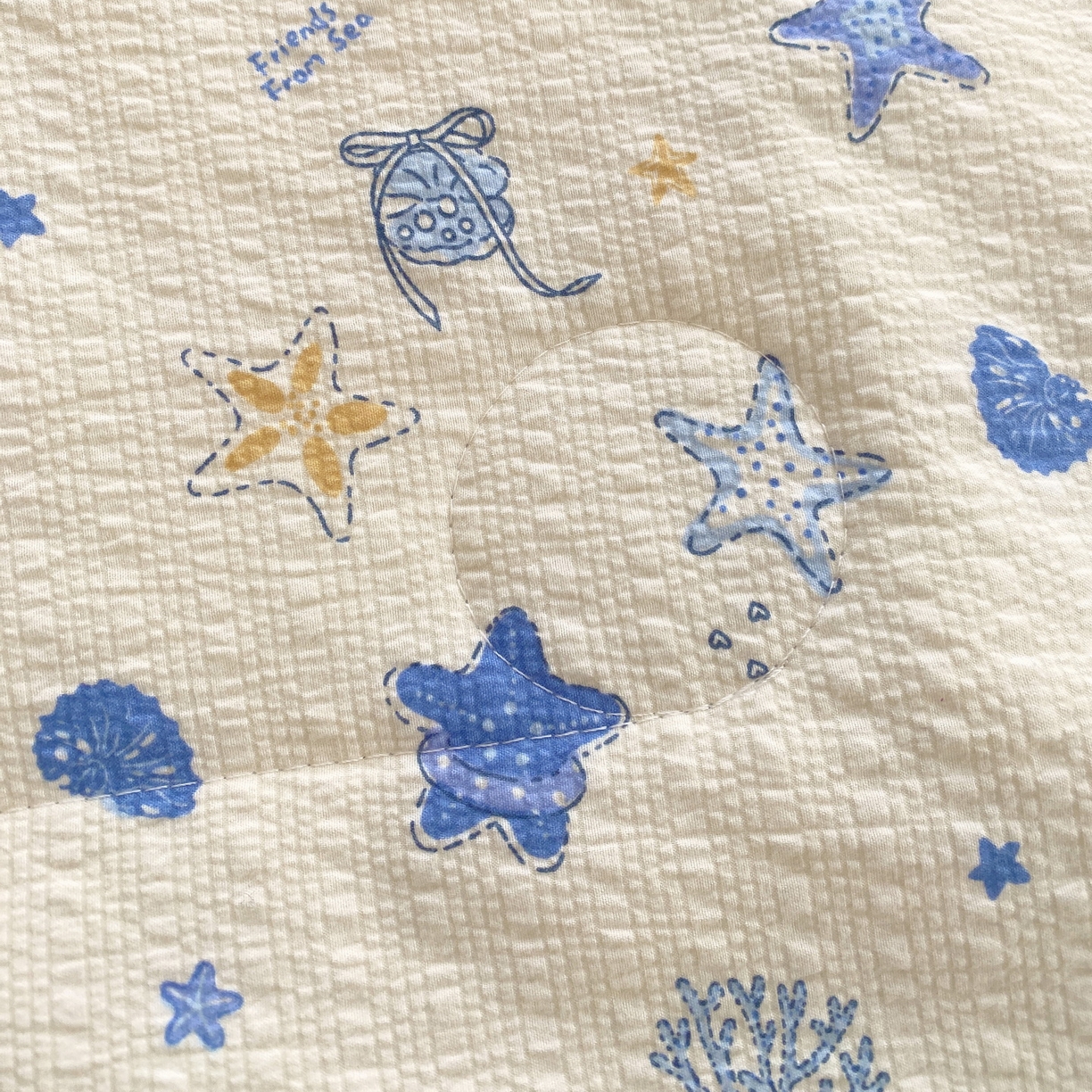 91家纺网 家纺一手货源 找家纺 莱米家纺 2026新款云感泡泡双层纱手包边夏被夏凉被空调被床盖四件套 海底星星