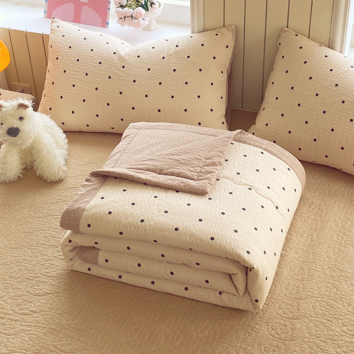 莱米家纺 2026新款云感泡泡双层纱手包边夏被夏凉被空调被床盖四件套 卡其波点