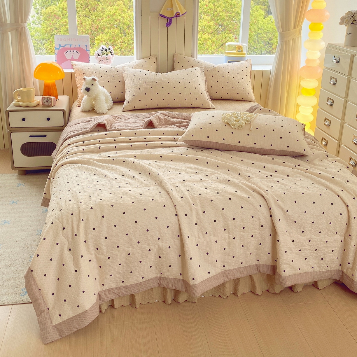 91家纺网 家纺一手货源 找家纺 莱米家纺 2026新款云感泡泡双层纱手包边夏被夏凉被空调被床盖四件套 卡其波点