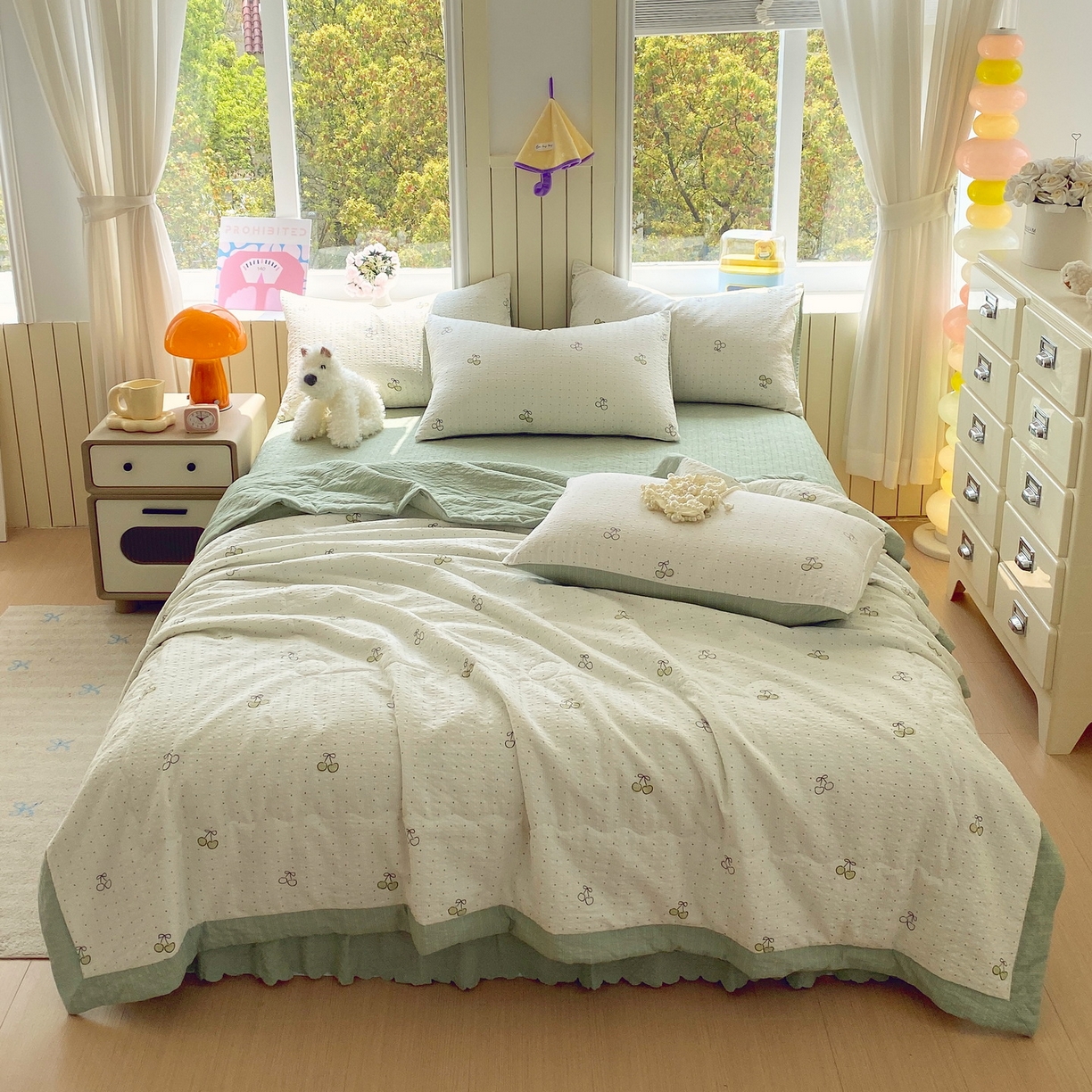 91家纺网 家纺一手货源 找家纺 莱米家纺 2026新款云感泡泡双层纱手包边夏被夏凉被空调被床盖四件套 绿樱桃