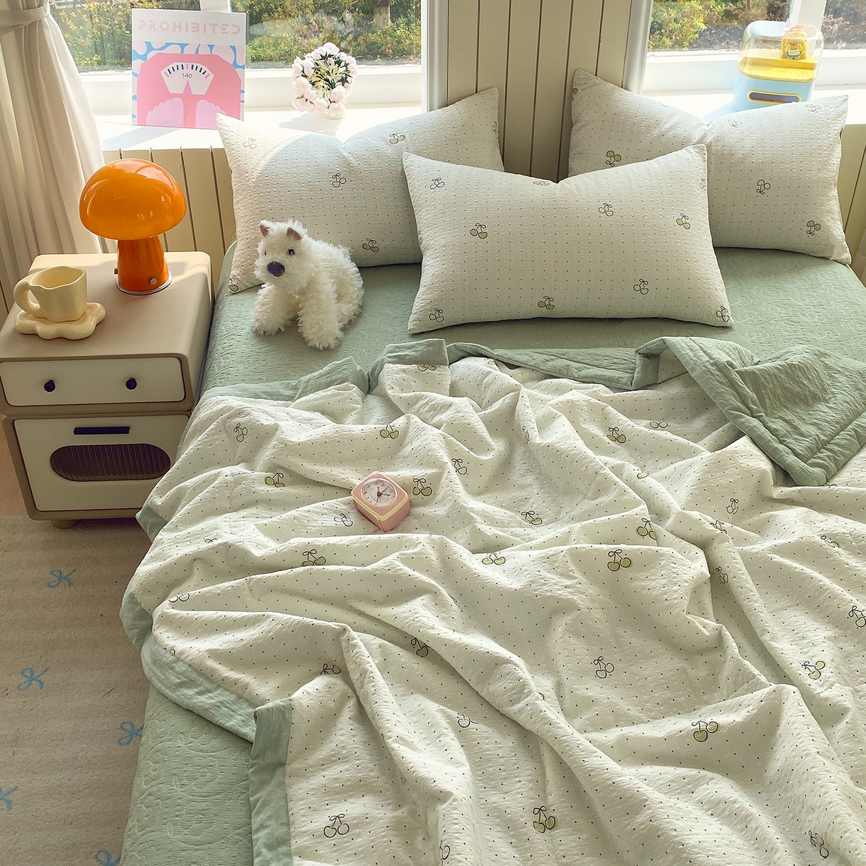 91家纺网 家纺一手货源 找家纺 莱米家纺 2026新款云感泡泡双层纱手包边夏被夏凉被空调被床盖四件套 绿樱桃