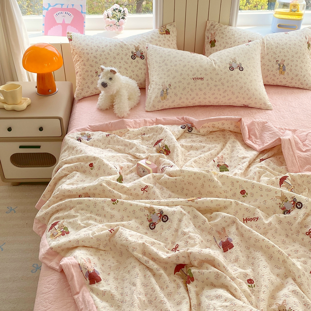 91家纺网 家纺一手货源 找家纺 莱米家纺 2026新款云感泡泡双层纱手包边夏被夏凉被空调被床盖四件套 兔兔之家