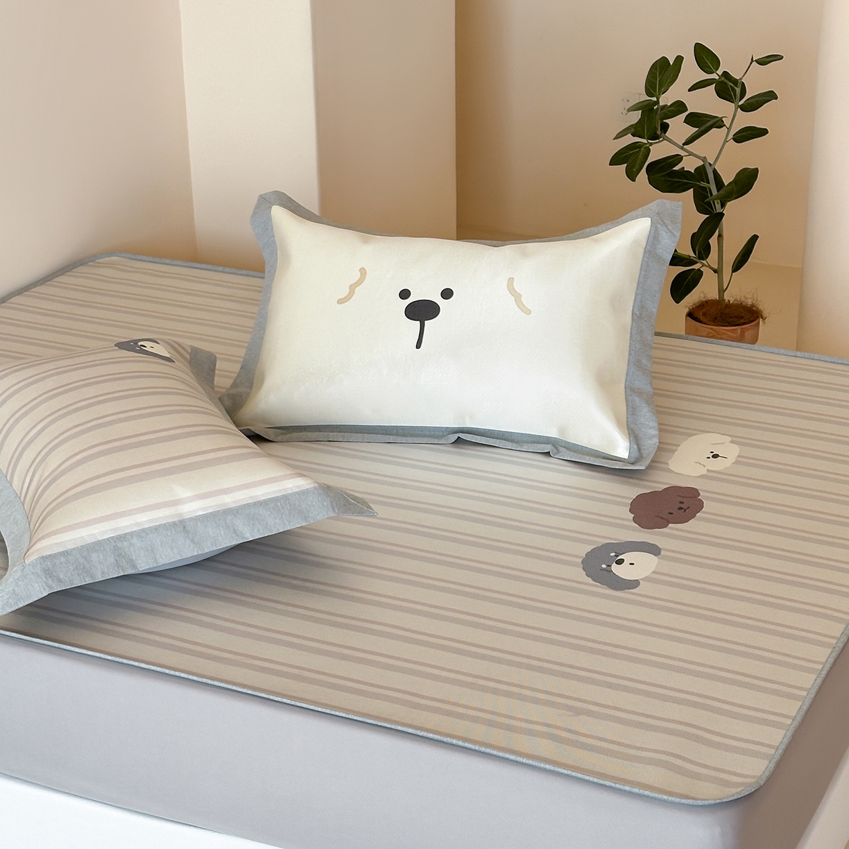 91家纺网 家纺一手货源 找家纺 （总）JUICY 橘滋家纺 2026新款高端A类原创设计卡通数码印花冰丝席凉席