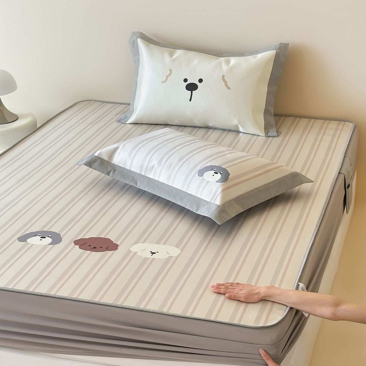 91家纺网 家纺一手货源 找家纺 （总）JUICY 橘滋家纺 2026新款高端A类原创设计卡通数码印花冰丝席凉席