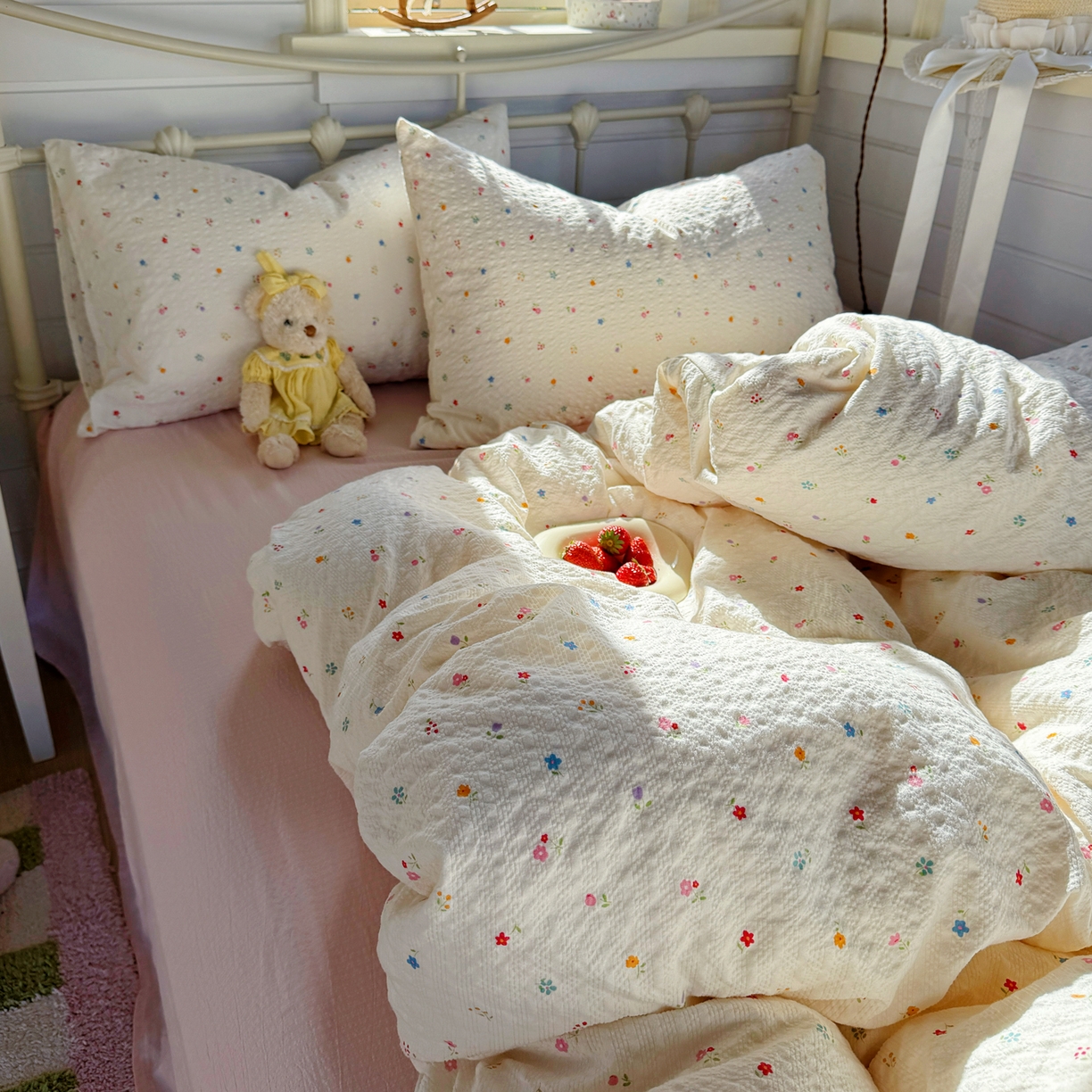 91家纺网 家纺一手货源 找家纺 优兰朵 2026新款高品质A类泡芙纱普通款四件套-小红书宿舍春夏爆款 花间序