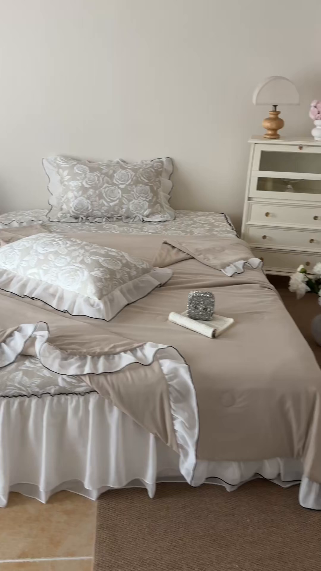 91家纺网 家纺一手货源 找家纺 吾欢心 2026春夏新款蜜糖凉感丝单夏被夏凉被空调被系列 蜜糖咖