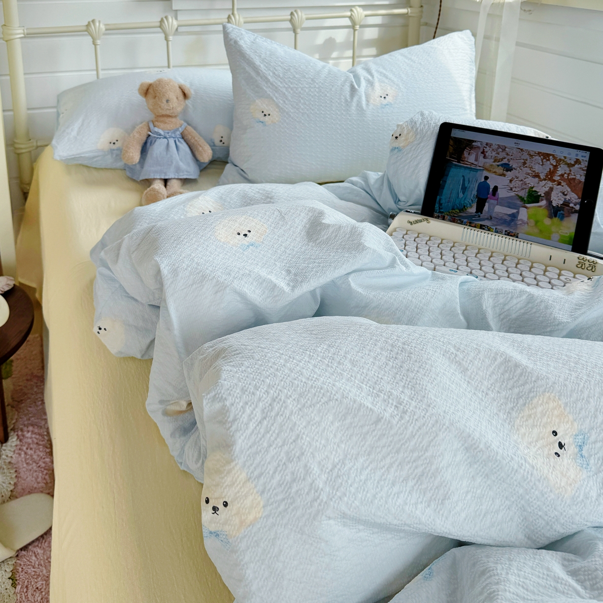 91家纺网 家纺一手货源 找家纺 优兰朵 2026新款高品质A类泡芙纱普通款四件套-小红书宿舍春夏爆款 西高地