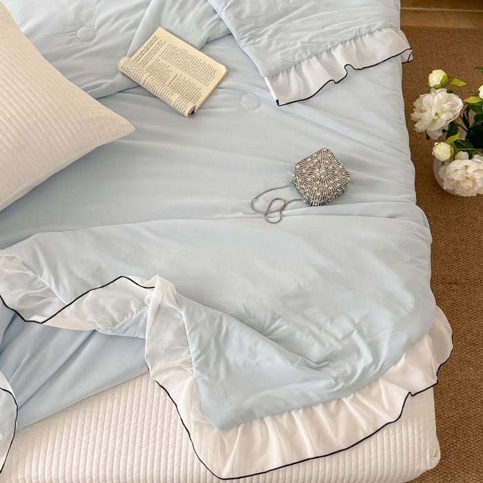 91家纺网 家纺一手货源 找家纺 吾欢心 2026春夏新款蜜糖凉感丝单夏被夏凉被空调被系列 蜜糖蓝