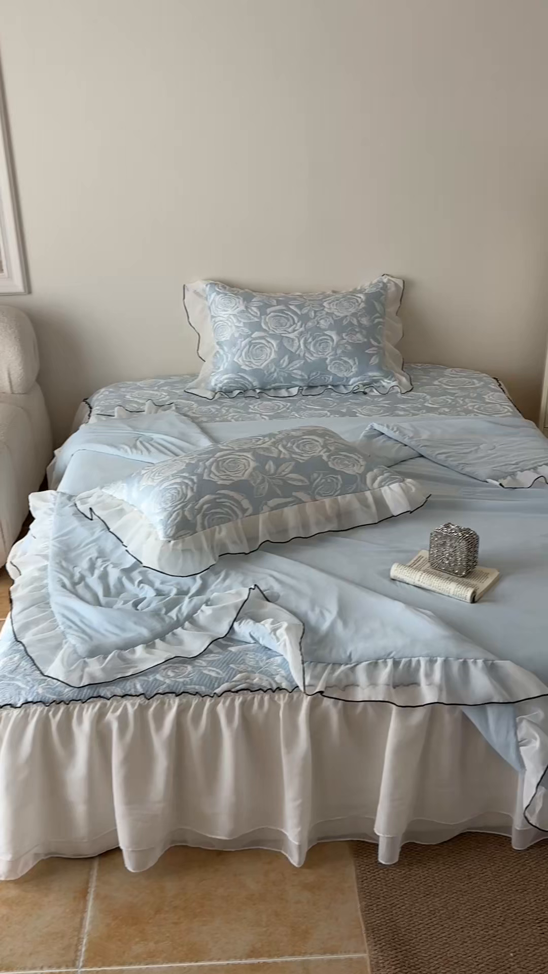 91家纺网 家纺一手货源 找家纺 吾欢心 2026春夏新款蜜糖凉感丝单夏被夏凉被空调被系列 蜜糖蓝