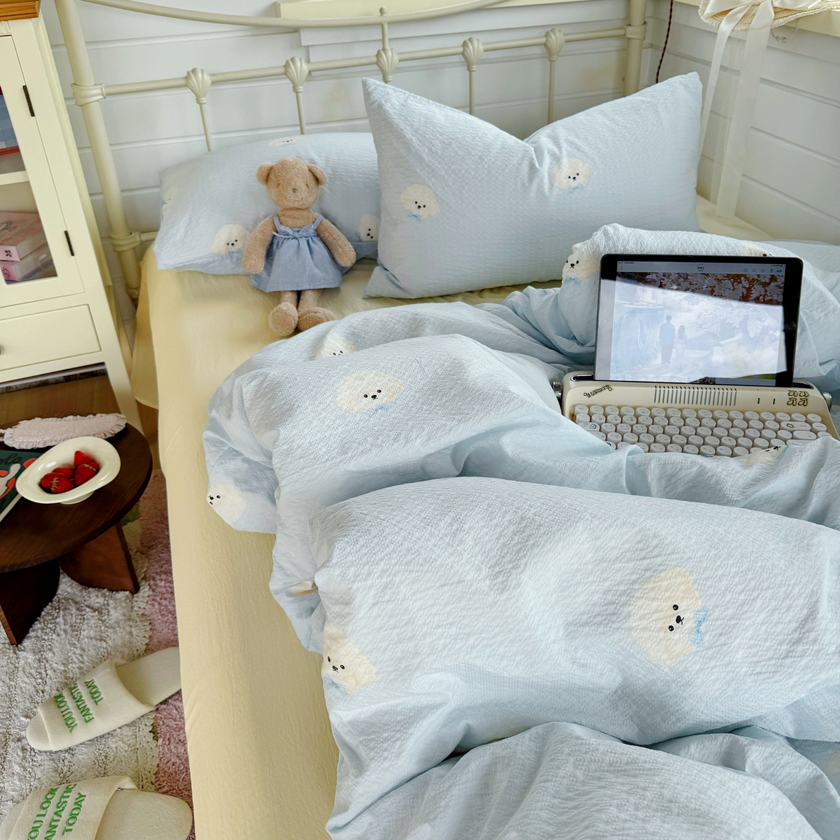 91家纺网 家纺一手货源 找家纺 优兰朵 2026新款高品质A类泡芙纱普通款四件套-小红书宿舍春夏爆款 西高地