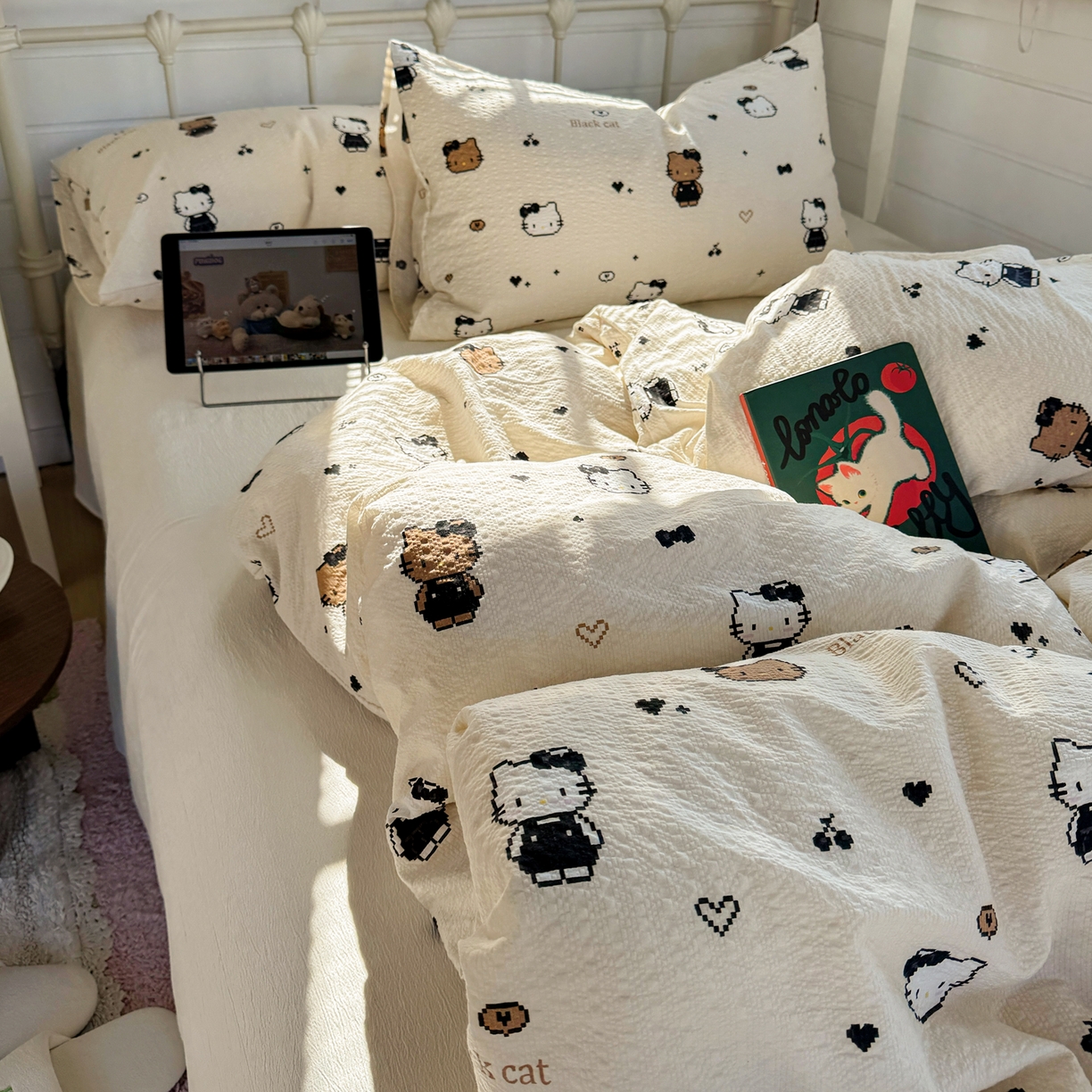 91家纺网 家纺一手货源 找家纺 优兰朵 2026新款高品质A类泡芙纱普通款四件套-小红书宿舍春夏爆款 奥利奥小猫