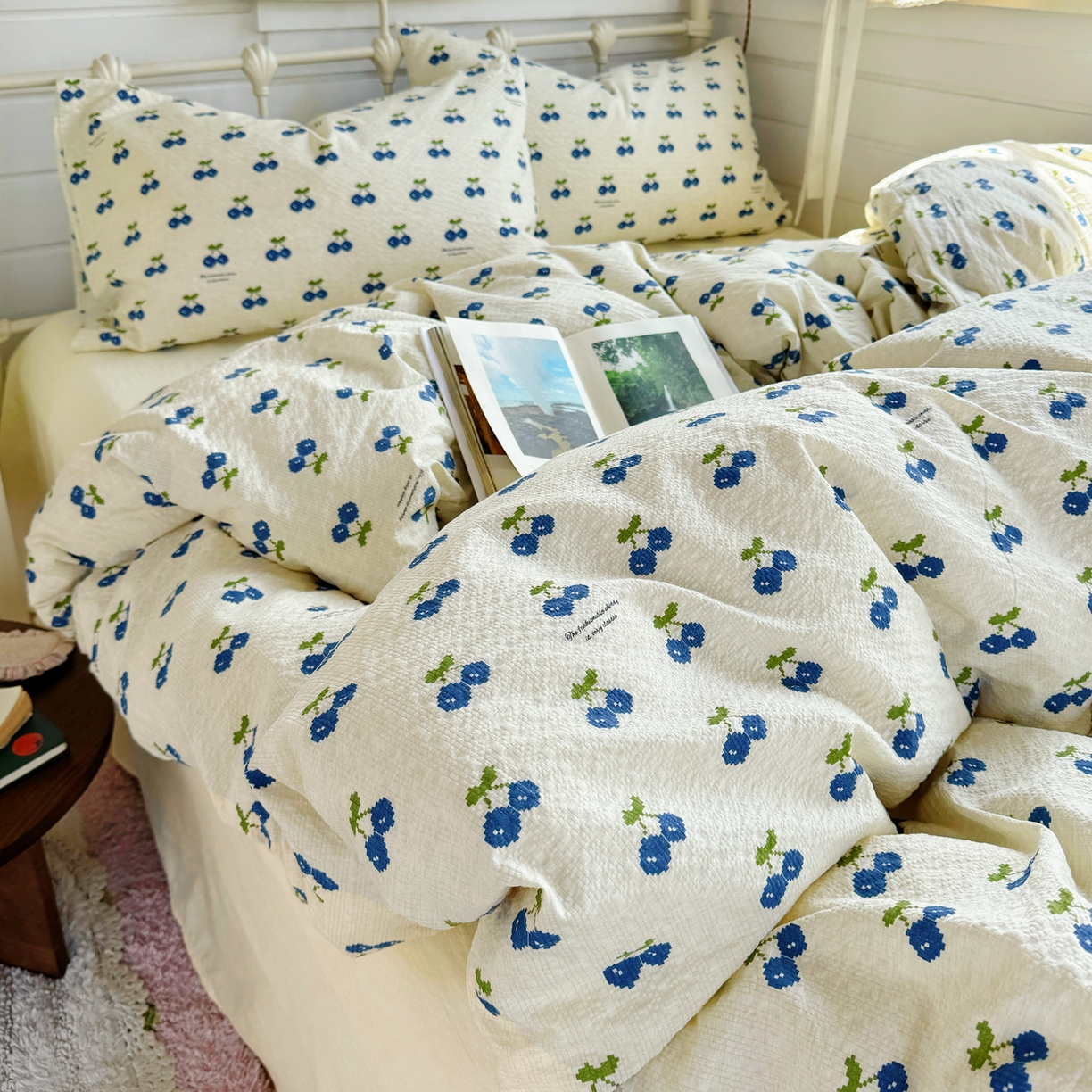 91家纺网 家纺一手货源 找家纺 优兰朵 2026新款高品质A类泡芙纱普通款四件套-小红书宿舍春夏爆款 绿樱桃