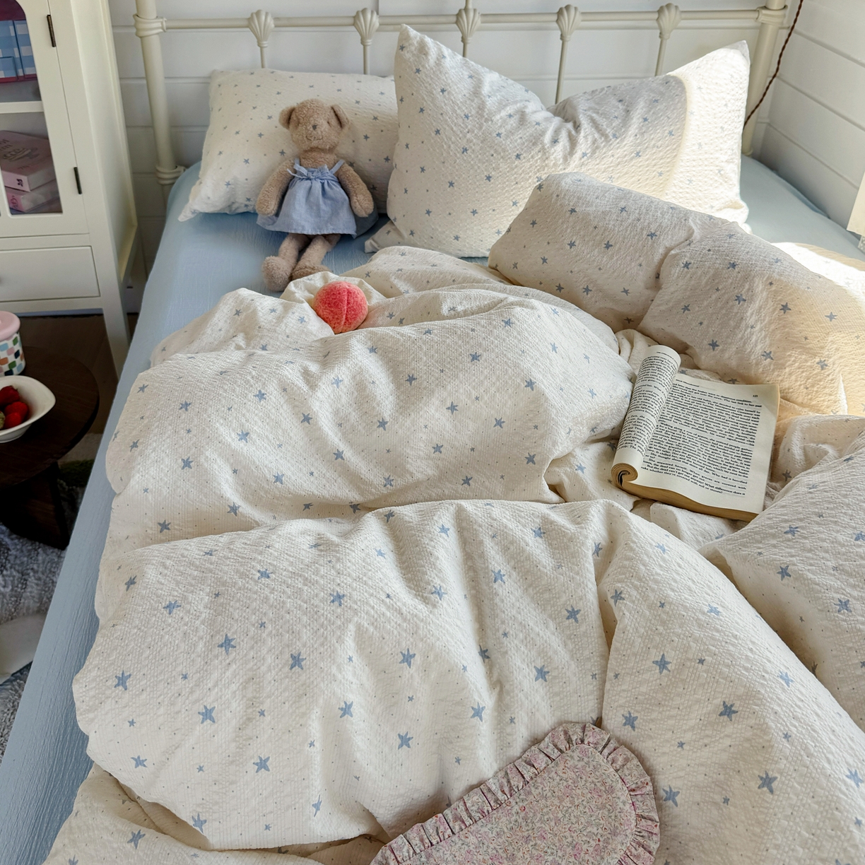 91家纺网 家纺一手货源 找家纺 优兰朵 2026新款高品质A类泡芙纱普通款四件套-小红书宿舍春夏爆款 软星点