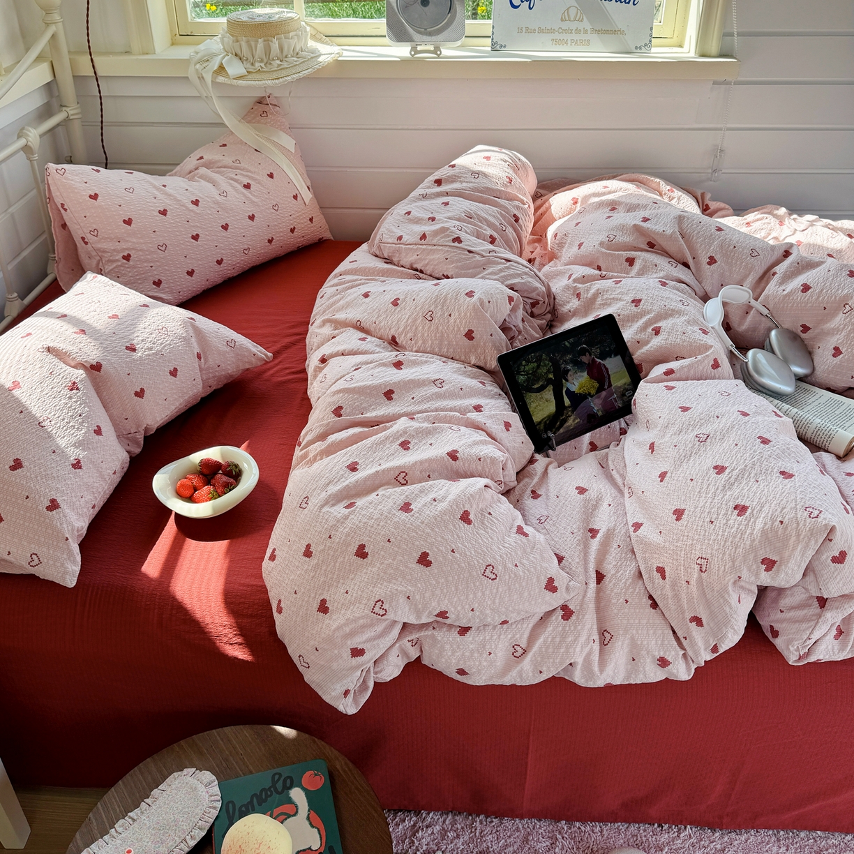 91家纺网 家纺一手货源 找家纺 优兰朵 2026新款高品质A类泡芙纱普通款四件套-小红书宿舍春夏爆款 朦胧粉心