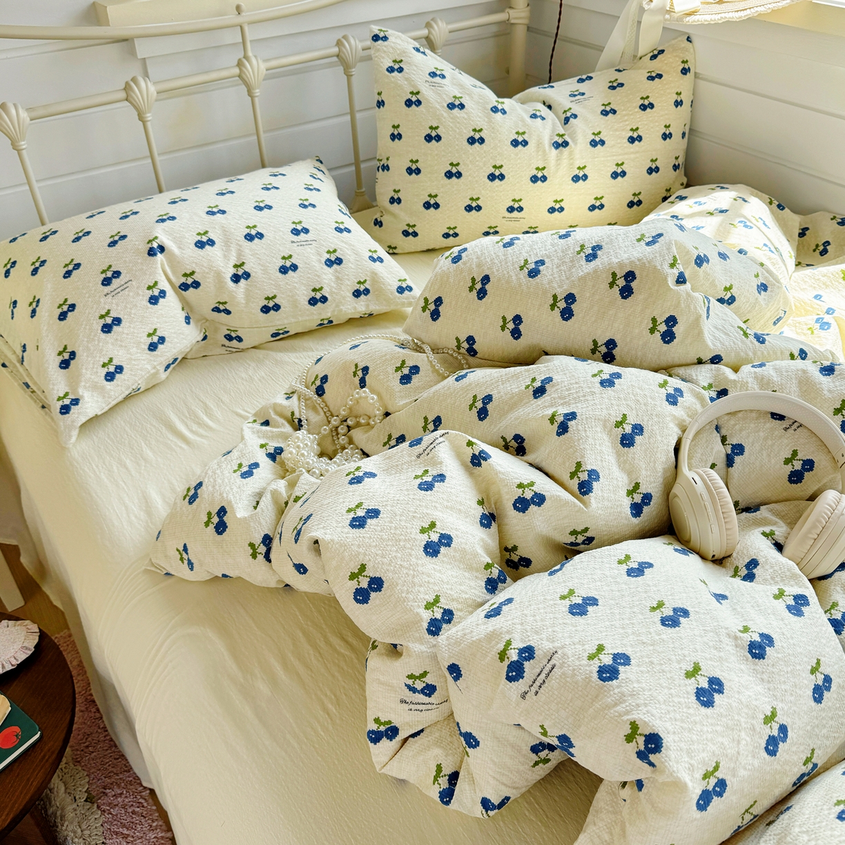 91家纺网 家纺一手货源 找家纺 优兰朵 2026新款高品质A类泡芙纱普通款四件套-小红书宿舍春夏爆款 绿樱桃