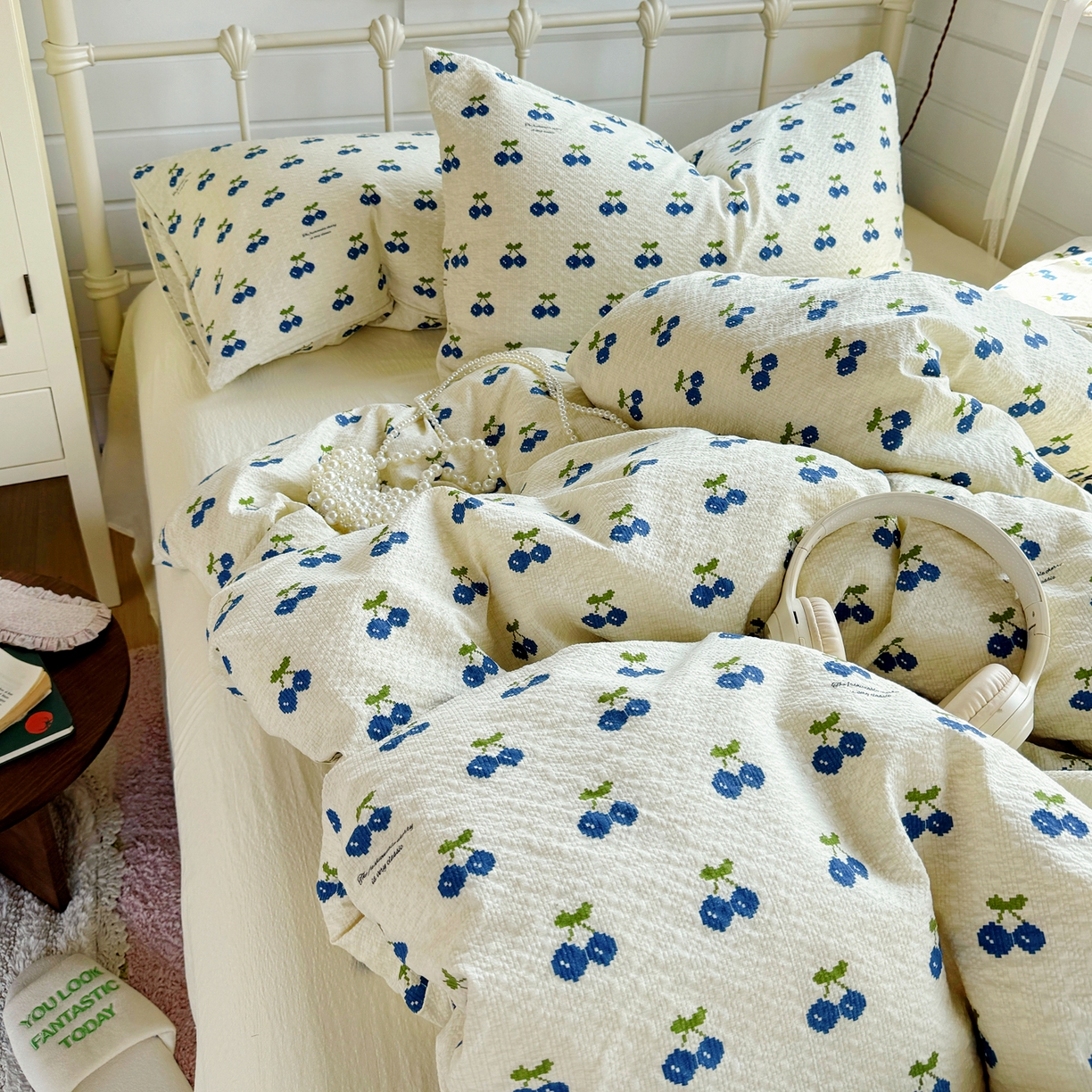 91家纺网 家纺一手货源 找家纺 优兰朵 2026新款高品质A类泡芙纱普通款四件套-小红书宿舍春夏爆款 绿樱桃