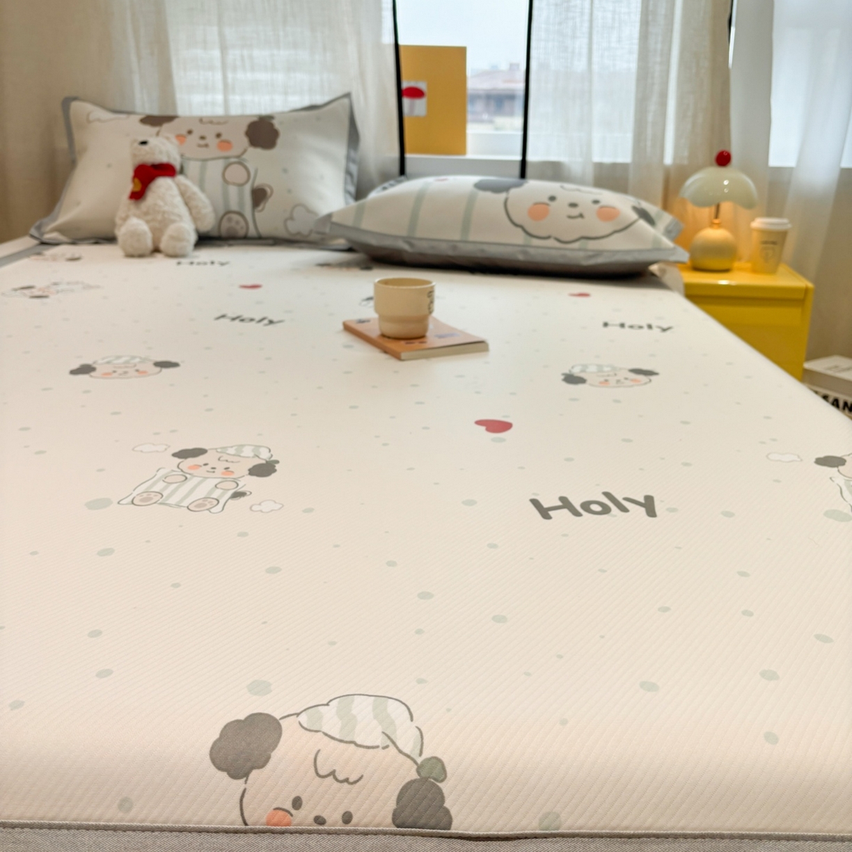 91家纺网 家纺一手货源 找家纺 慕尚家纺 2026春夏新款可水洗斜纹凉豆豆印花凉感席凉席席子 樱桃爱心狗