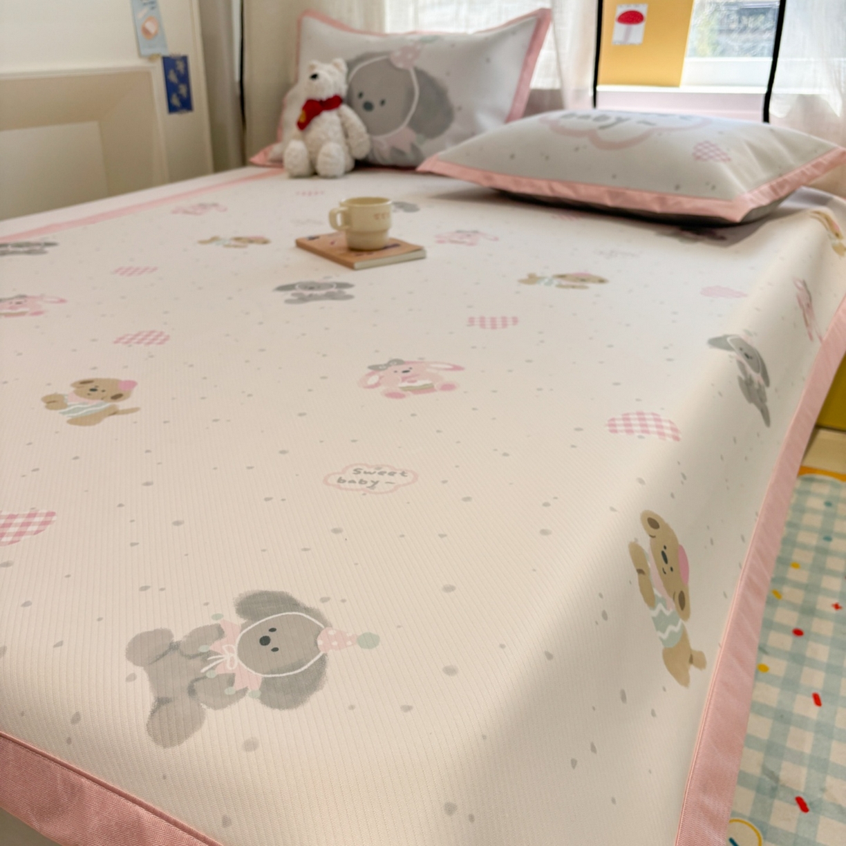 91家纺网 家纺一手货源 找家纺 慕尚家纺 2026春夏新款可水洗斜纹凉豆豆印花凉感席凉席席子 汪汪宝贝