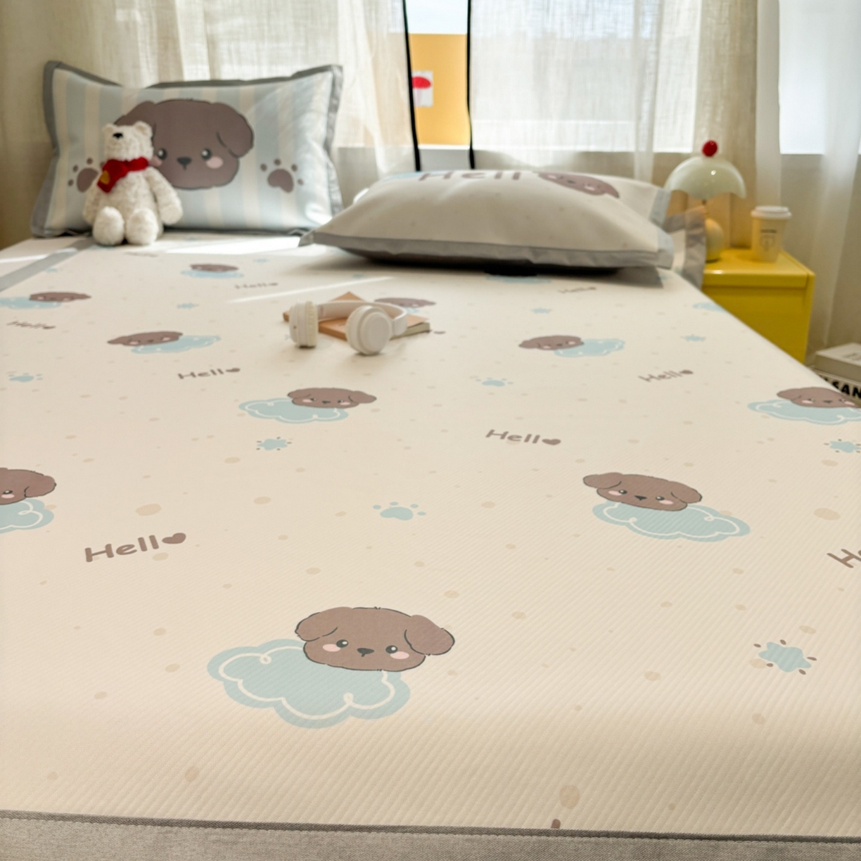 91家纺网 家纺一手货源 找家纺 慕尚家纺 2026春夏新款可水洗斜纹凉豆豆印花凉感席凉席席子 云朵小狗