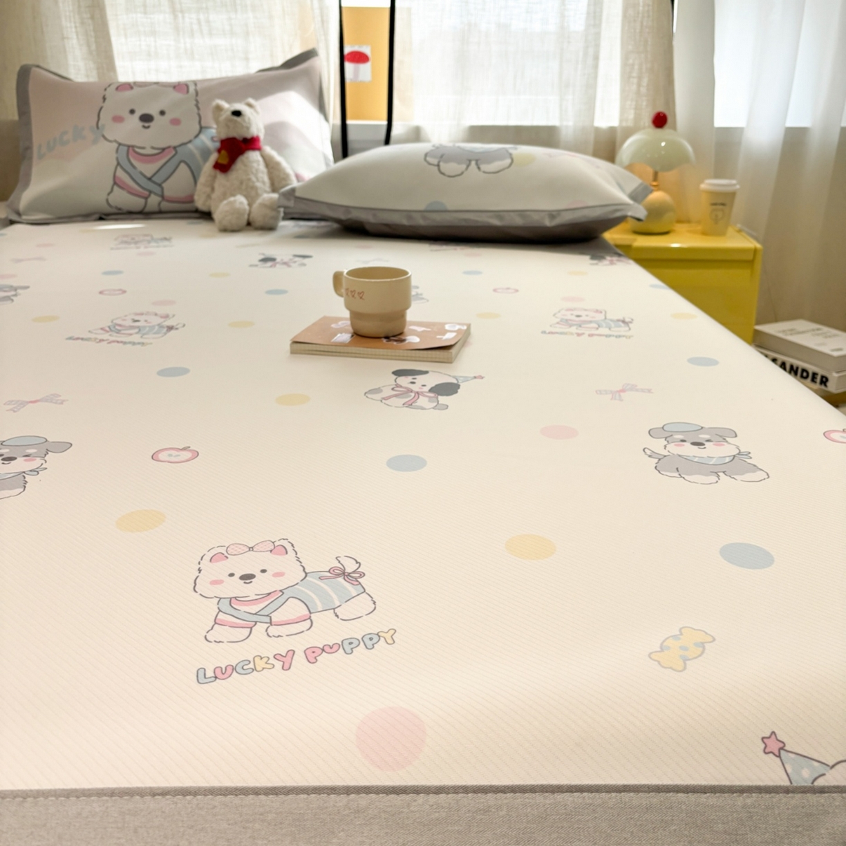 91家纺网 家纺一手货源 找家纺 慕尚家纺 2026春夏新款可水洗斜纹凉豆豆印花凉感席凉席席子 小狗乖乖