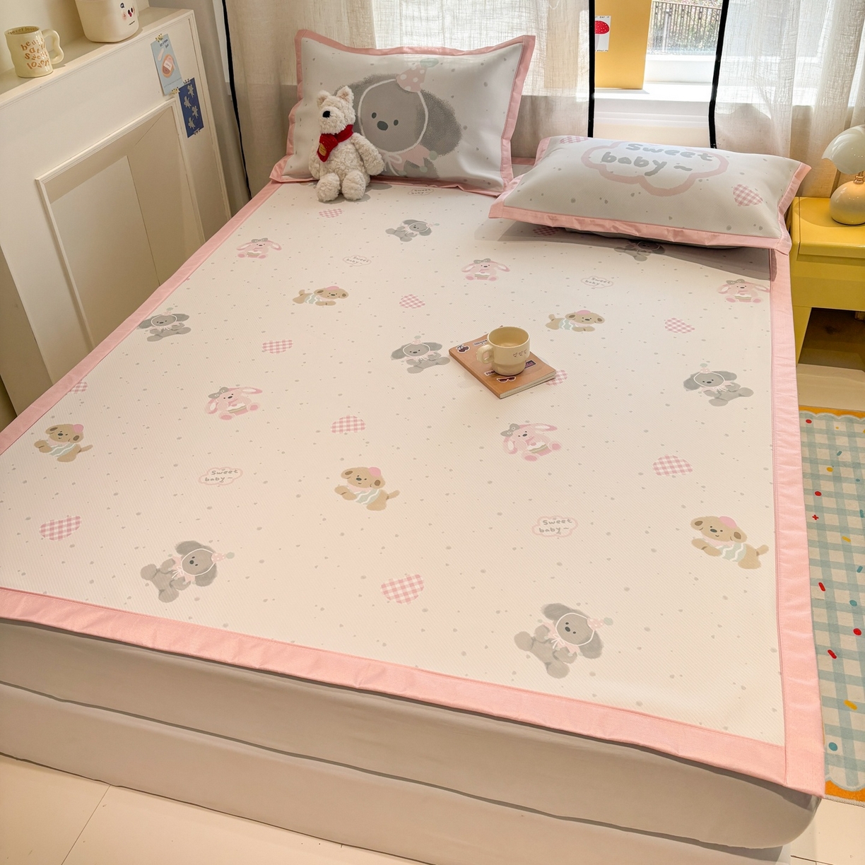 91家纺网 家纺一手货源 找家纺 慕尚家纺 2026春夏新款可水洗斜纹凉豆豆印花凉感席凉席席子 汪汪宝贝