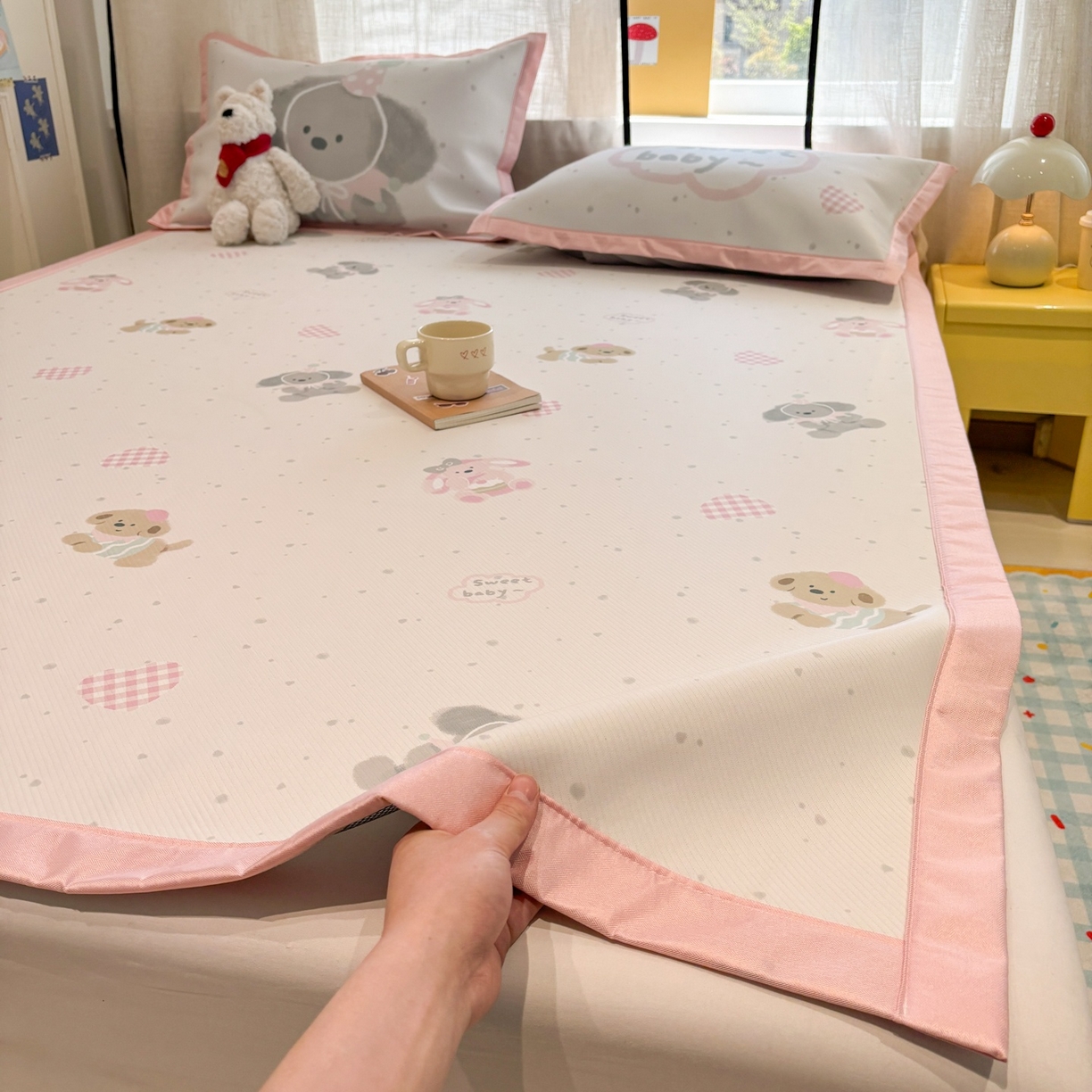 91家纺网 家纺一手货源 找家纺 慕尚家纺 2026春夏新款可水洗斜纹凉豆豆印花凉感席凉席席子 汪汪宝贝