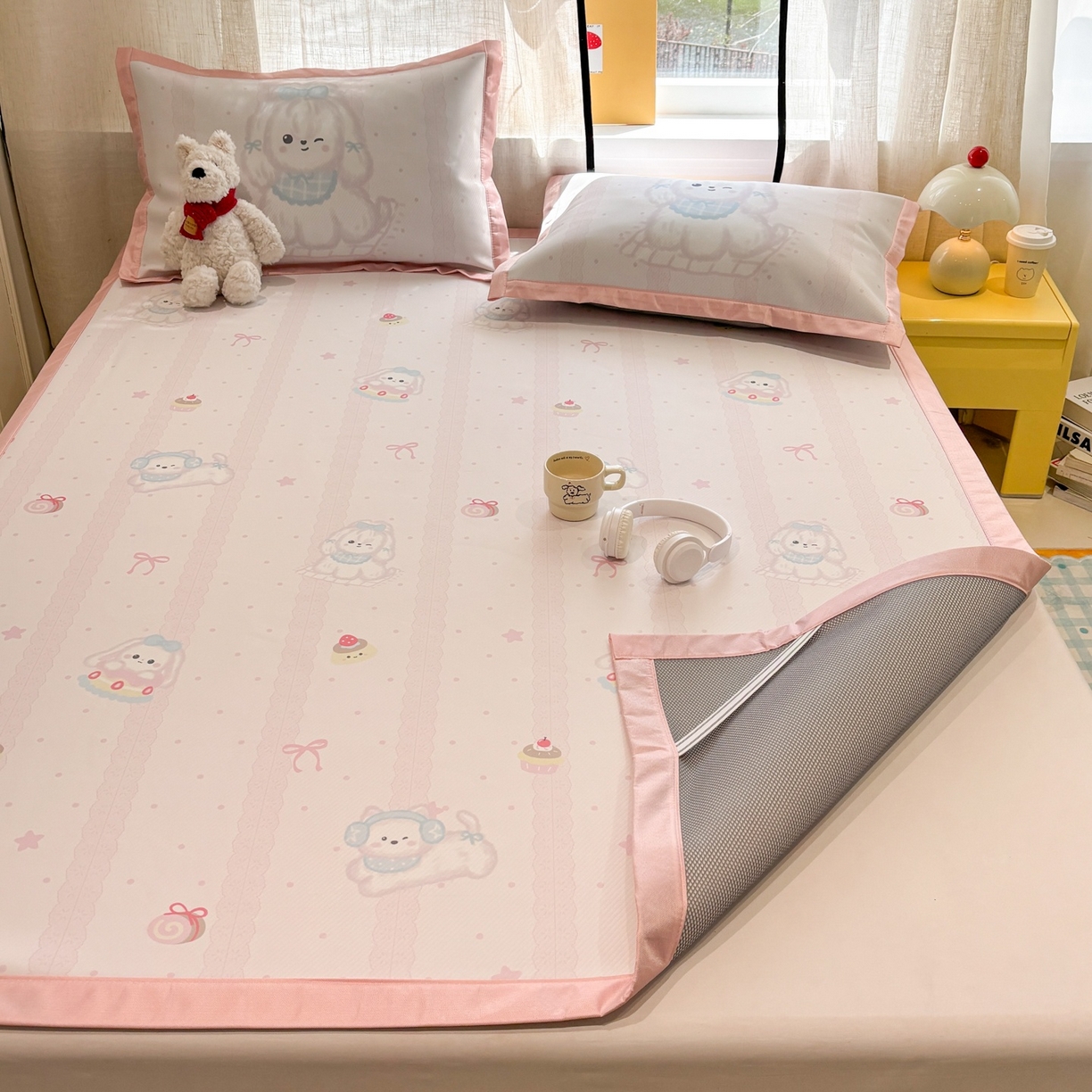 91家纺网 家纺一手货源 找家纺 慕尚家纺 2026春夏新款可水洗斜纹凉豆豆印花凉感席凉席席子 汪星乐园