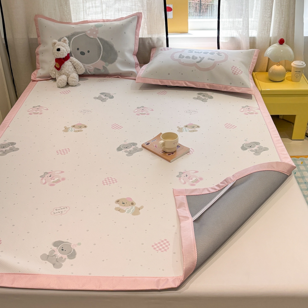 91家纺网 家纺一手货源 找家纺 慕尚家纺 2026春夏新款可水洗斜纹凉豆豆印花凉感席凉席席子 汪汪宝贝