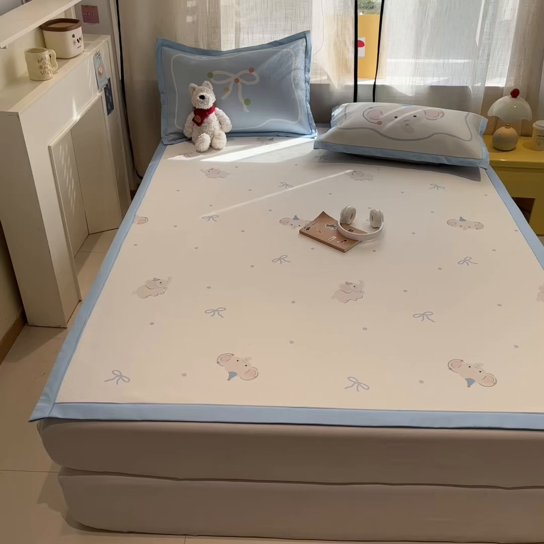 91家纺网 家纺一手货源 找家纺 慕尚家纺 2026春夏新款可水洗斜纹凉豆豆印花凉感席凉席席子 大象