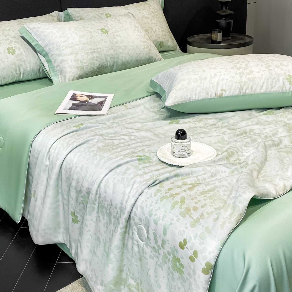 91家纺网 家纺一手货源 找家纺 慕尚家纺 2026春夏新款莱赛尔天丝夏被夏凉被空调被夏被四件套 青栀