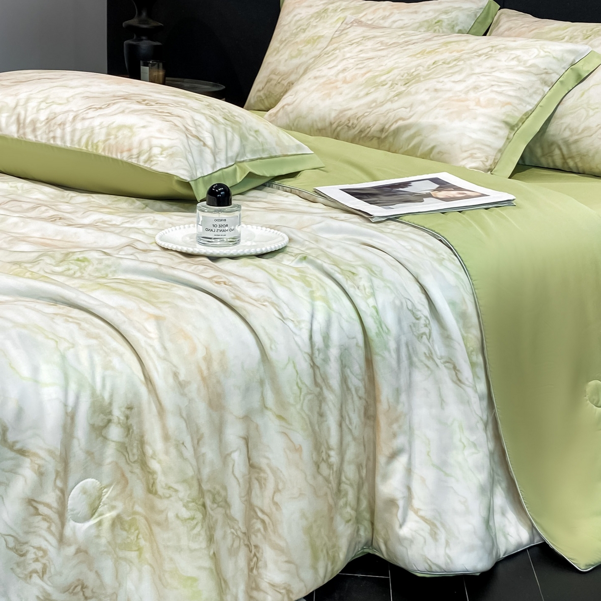 91家纺网 家纺一手货源 找家纺 慕尚家纺 2026春夏新款莱赛尔天丝夏被夏凉被空调被夏被四件套 青釉波纹