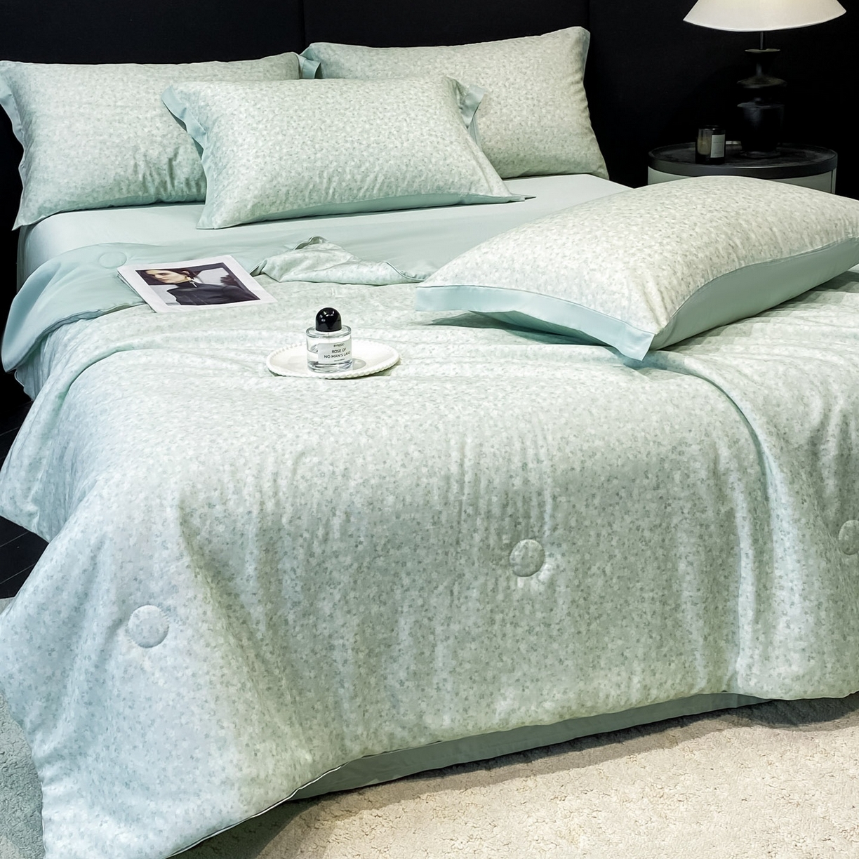 91家纺网 家纺一手货源 找家纺 慕尚家纺 2026春夏新款莱赛尔天丝夏被夏凉被空调被夏被四件套 蓝风铃