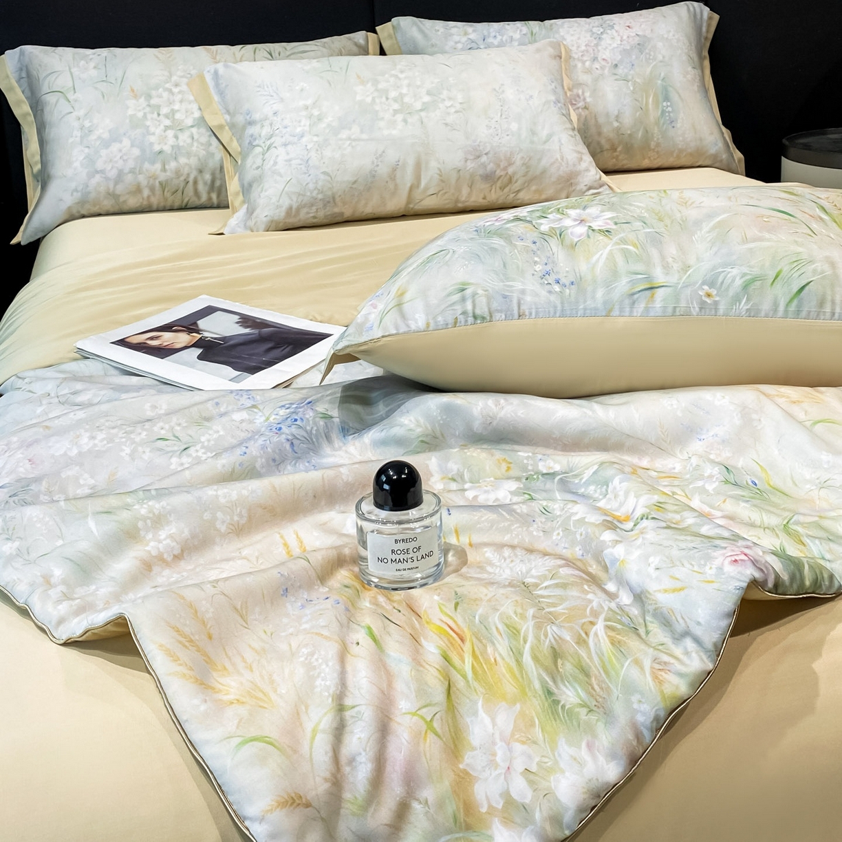 91家纺网 家纺一手货源 找家纺 慕尚家纺 2026春夏新款莱赛尔天丝夏被夏凉被空调被夏被四件套 野菊漫野