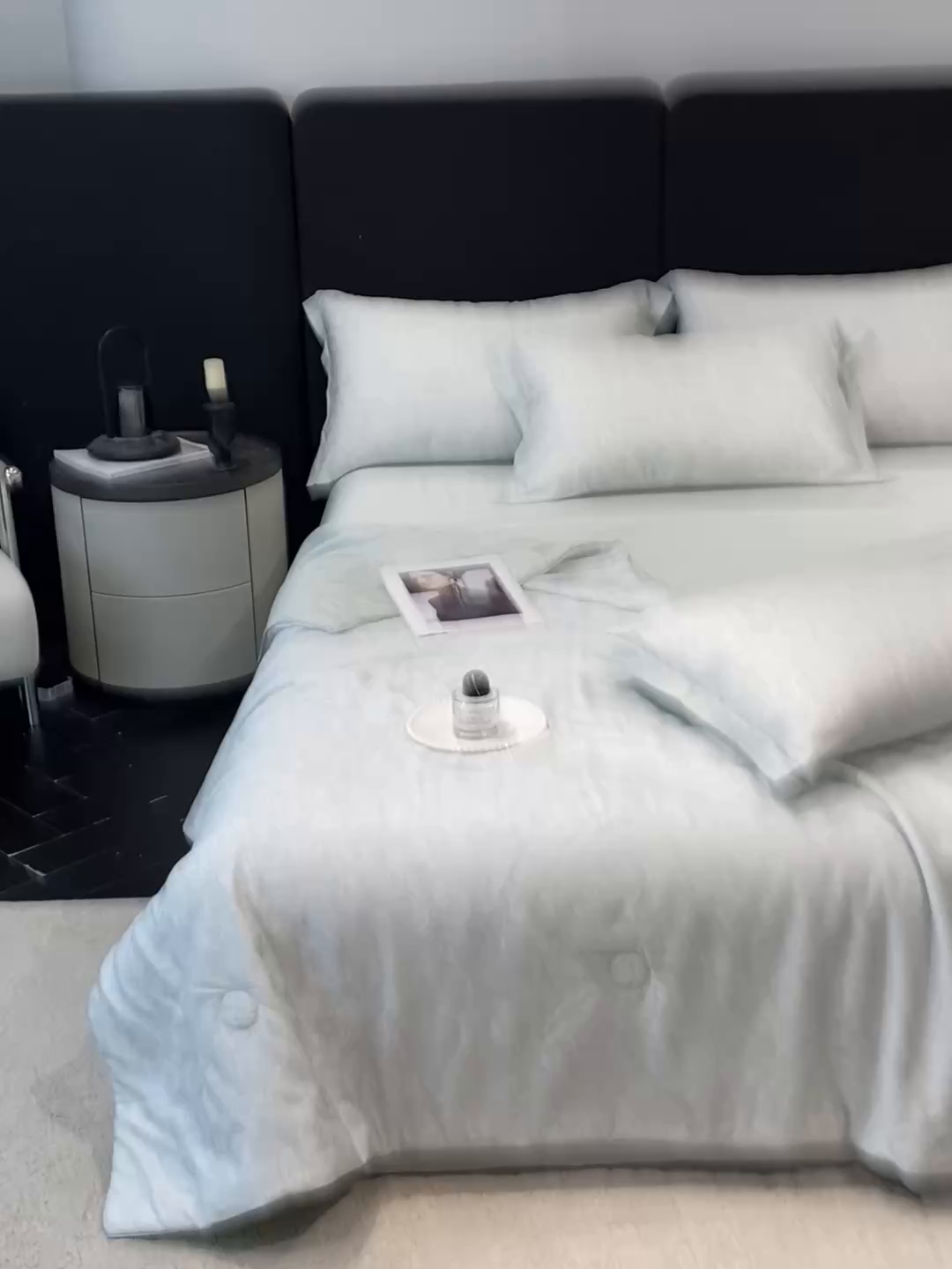 91家纺网 家纺一手货源 找家纺 慕尚家纺 2026春夏新款莱赛尔天丝夏被夏凉被空调被夏被四件套 蓝风铃