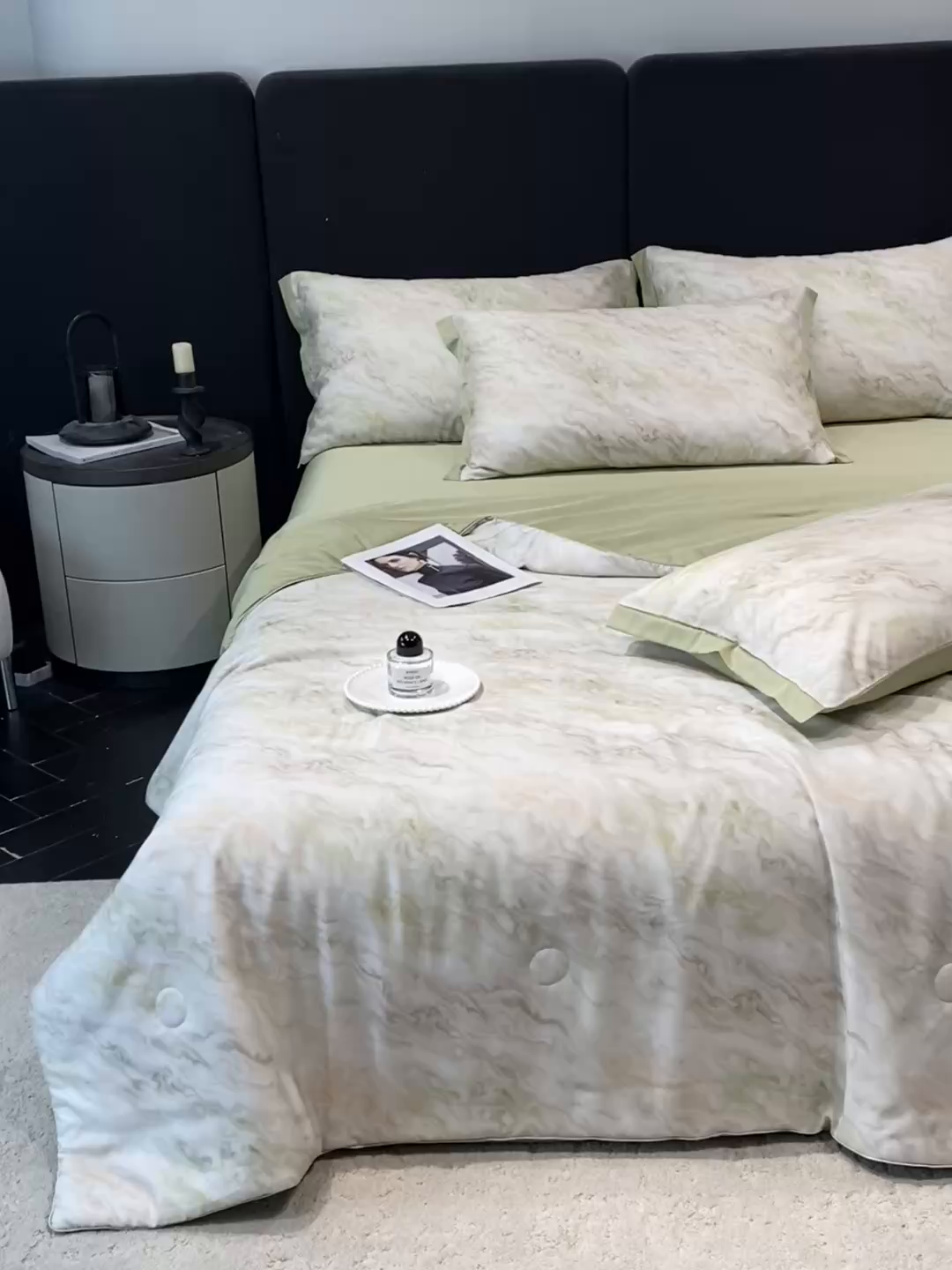 91家纺网 家纺一手货源 找家纺 慕尚家纺 2026春夏新款莱赛尔天丝夏被夏凉被空调被夏被四件套 青釉波纹